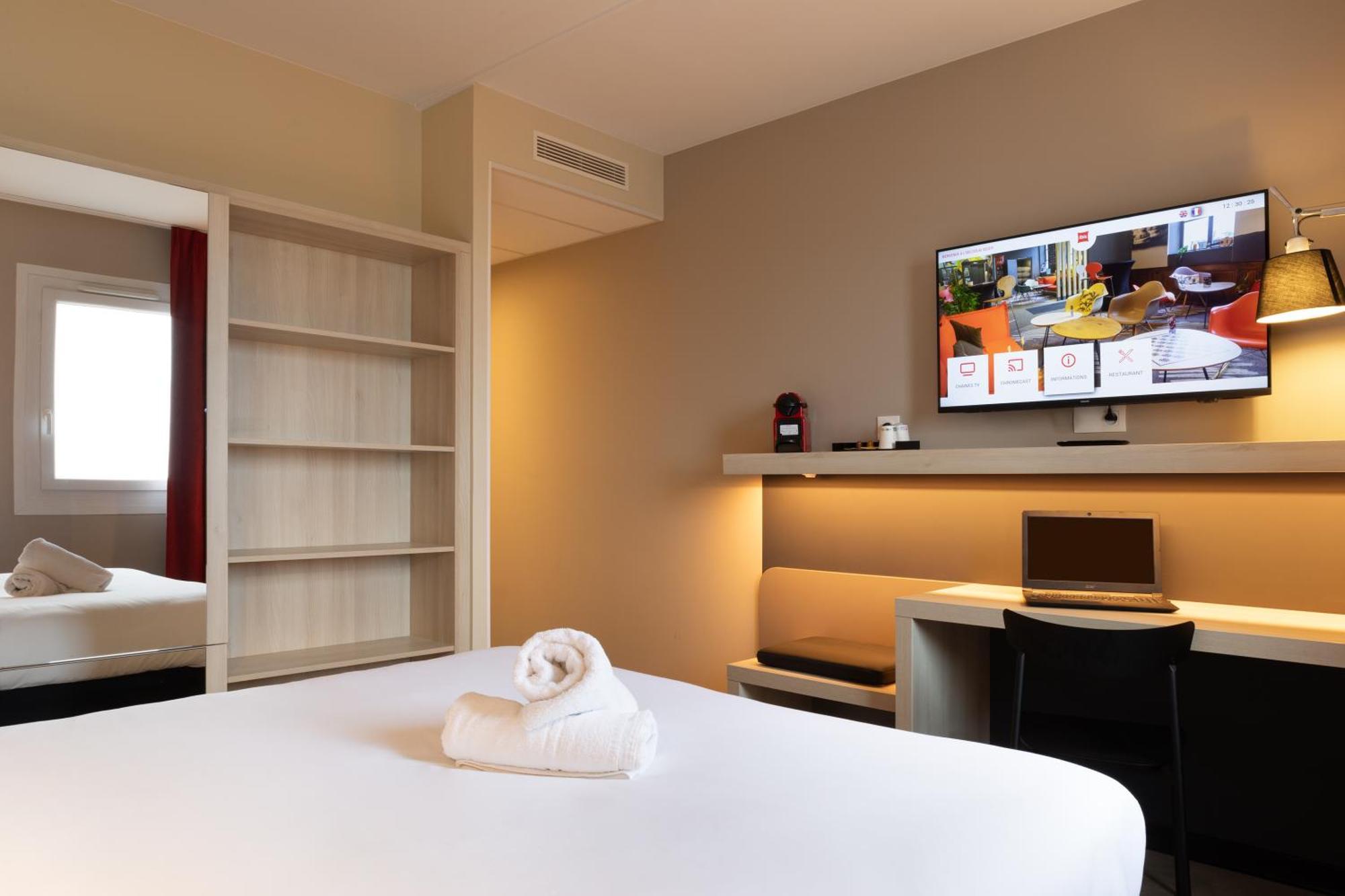 Ibis Douai Dechy Hotel Exterior photo